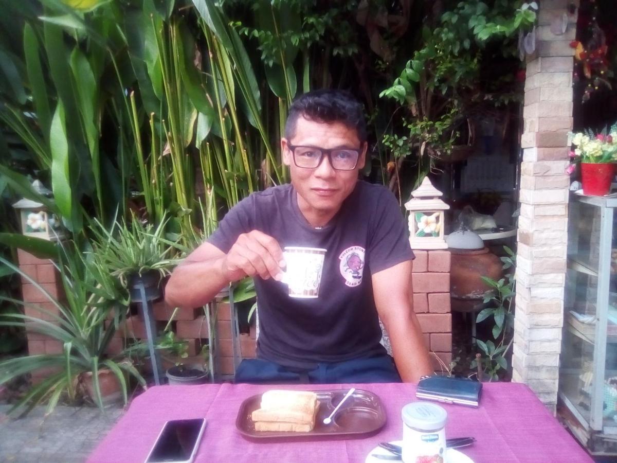 Ban Kru Ae Mixed Dorm Bed & Breakfast Bangkok Dış mekan fotoğraf